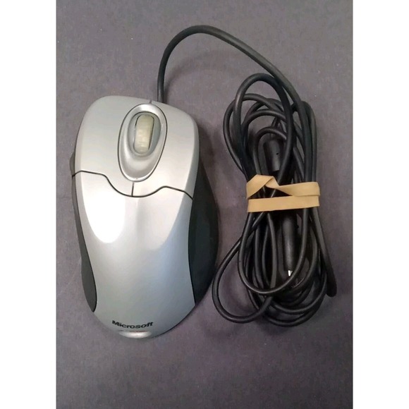 Microsoft IntelliMouse Explorer 4.0 a USB Model 1004 Silver 5 Button Tilt Wheel - Picture 1 of 2